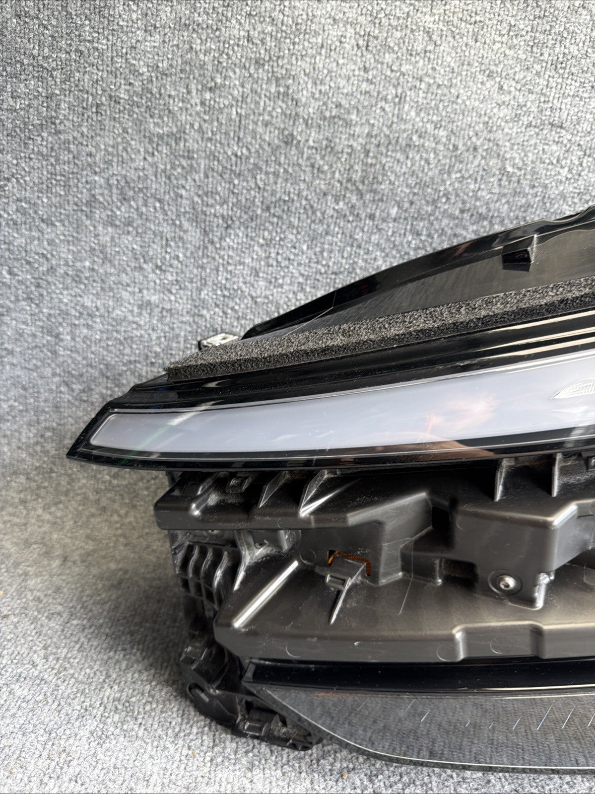 FOR Tesla Model Y JUNIPER 2025-26 Front Left Driver Side Headlight 1918347-00-D