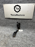 2017 - 2023 TESLA MODEL 3 GAS PEDAL ACCELERATOR THROTTLE SENSOR OEM