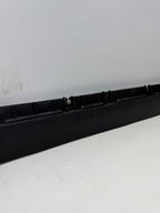2020-24 TESLA MODEL Y RIGHT SIDE SKIRT ROCKER PANEL MOLDING CARRIER BRACKET