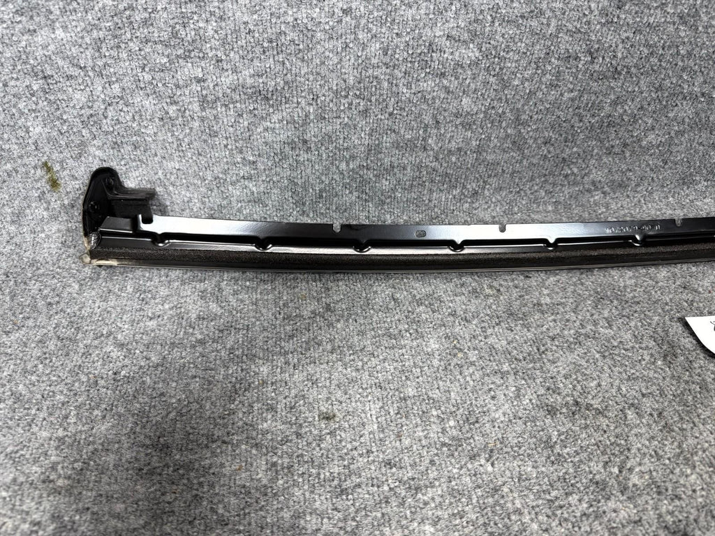 2016-2020 Tesla Model X Upper Left Side Falcon Door Glass Seal OEM, 1072079-90-D