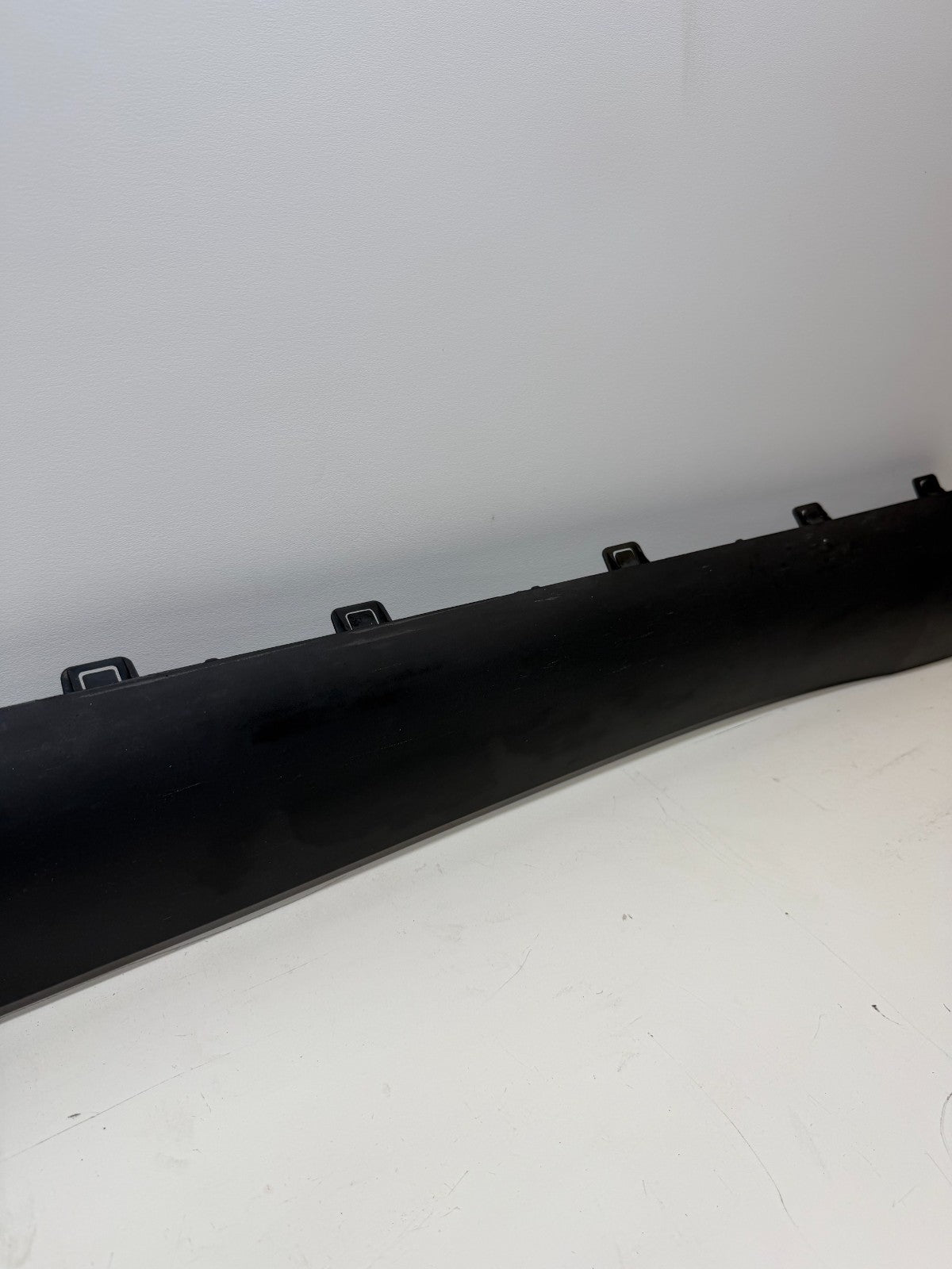 2020 - 2024 Tesla Model Y Left Side Sill Rocker Panel Molding 1497740-00-C