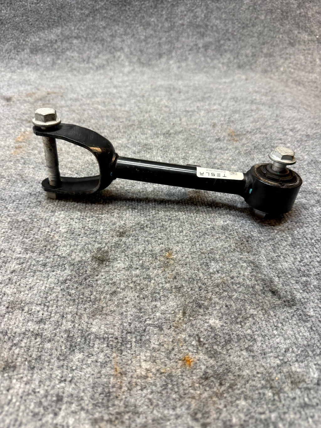 20-24 TESLA MODEL Y REAR LH/RH SUSPENSION UPPER CONTROL ARM LINK OEM, 118842300A