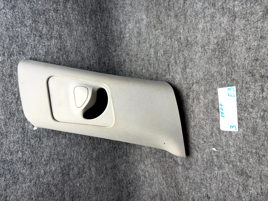 ♦️2017 - 2023 TESLA MODEL 3 RIGHT SIDE UPPER B-PILLAR TRIM OEM, 1086255-01-J