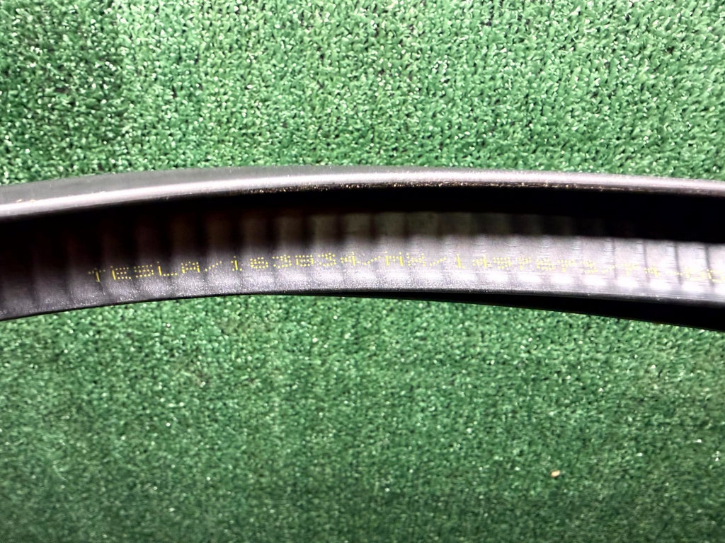 ♦️2017-2023 TESLA MODEL Y/3 FRONT RIGHT DOOR WEATHERSTRIP SEAL OEM, 1497673-00-A