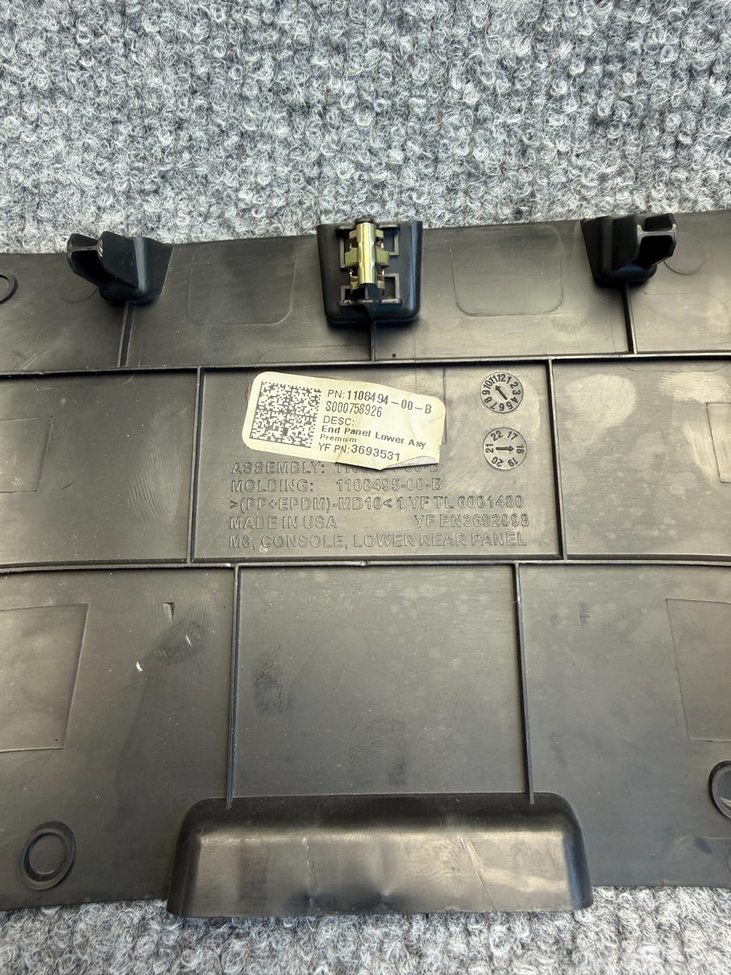 2017-2023 TESLA MODEL 3 CENTER CONSOLE REAR BACK END LOWER TRIM COVER PANEL OEM