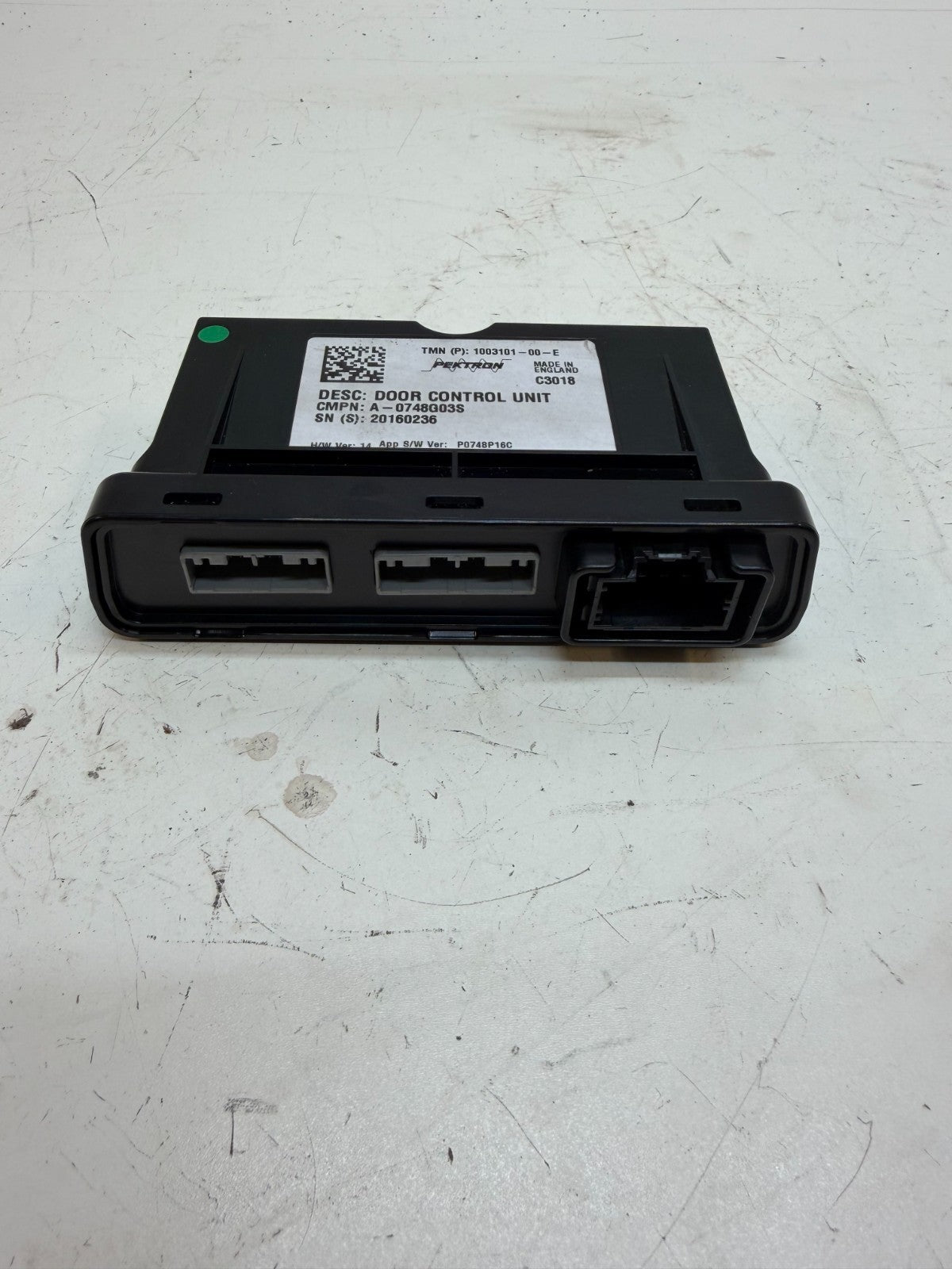 2012-2020 Tesla Model S Front Door Control Module Computer Unit 1003101-00-E