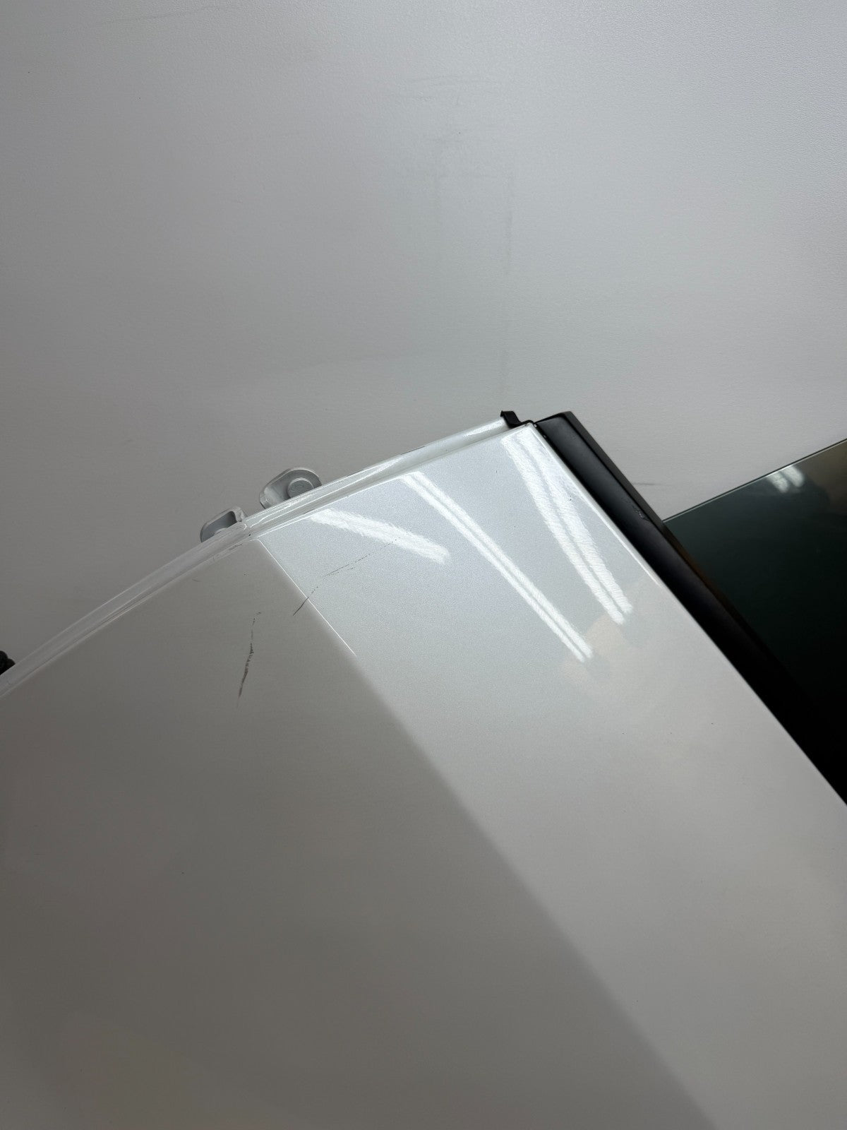 2017-2023 TESLA MODEL 3 REAR LEFT COMLETE DOOR ASSEMBLY