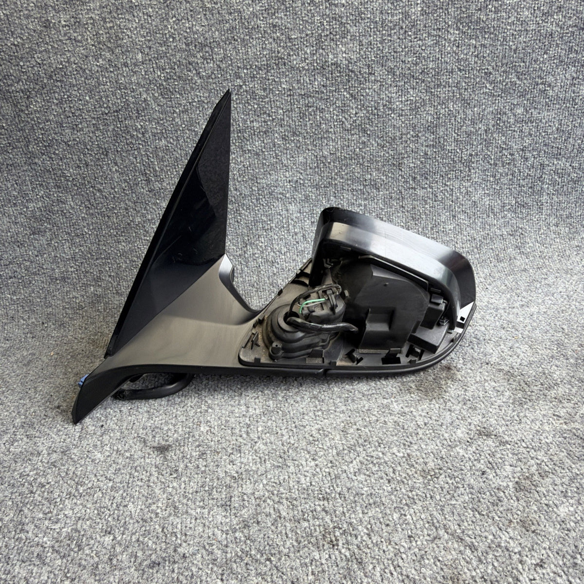 2020-2025 TESLA MODEL Y MIRROR LEFT DRIVER OEM 1594111-00-B