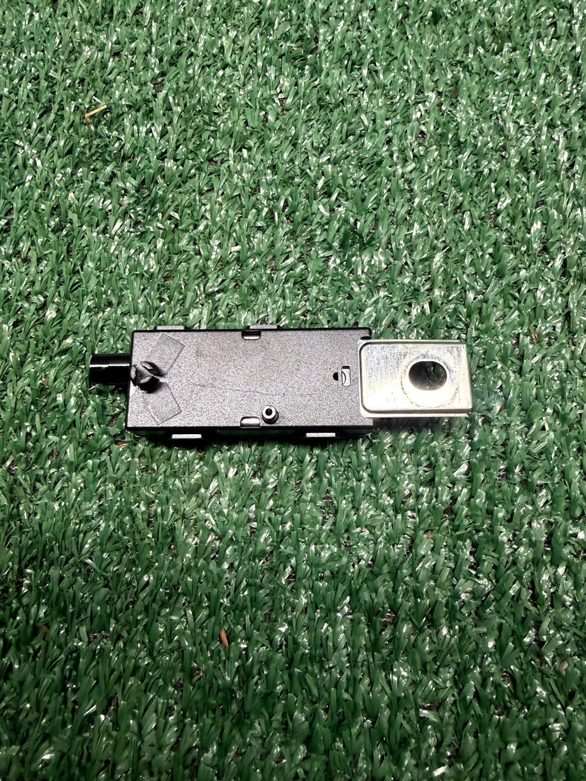 ♦️2020–2023 TESLA MODEL Y ANTENNA AMP AMPLIFIER MODULE OEM, 1551330-00-B