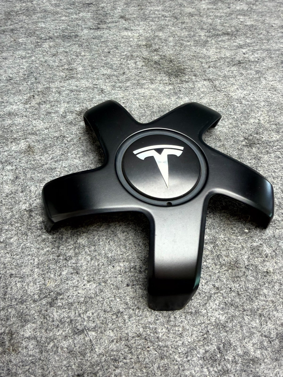 2017 - 2023 TESLA MODEL 3 Wheel Center Cap 19” 20” OEM, 1044234-00-A