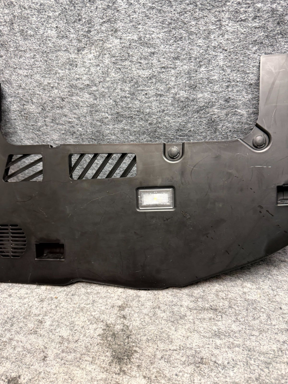 ♦️17-23 TESLA MODEL 3 FRONT RIGHT SIDE UNDER DASH COVER TRIM OEM, 110055300-F