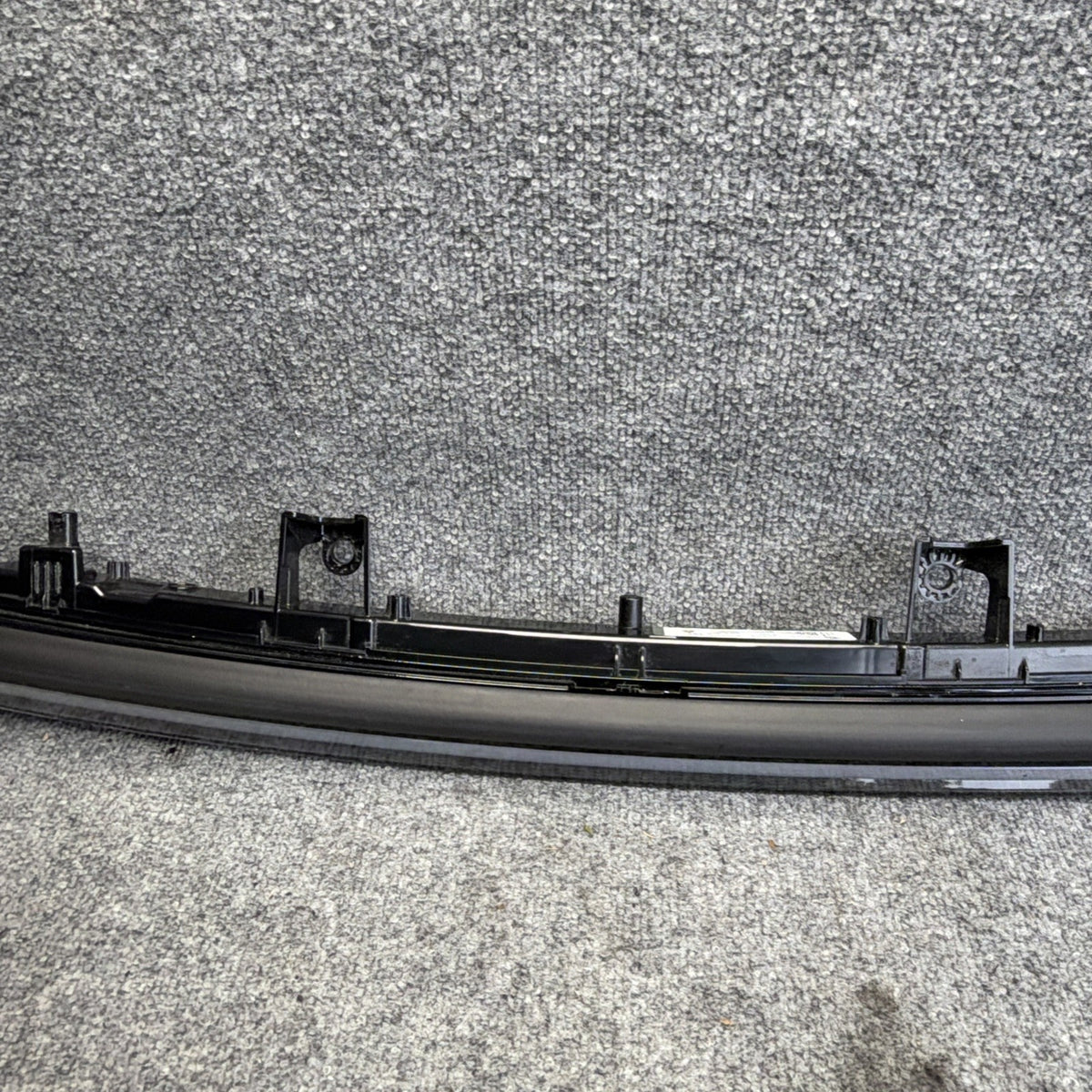 2025-2026 Tesla Model Y Juniper LED DRL Front Center Light Bar OEM 2038294-00-E