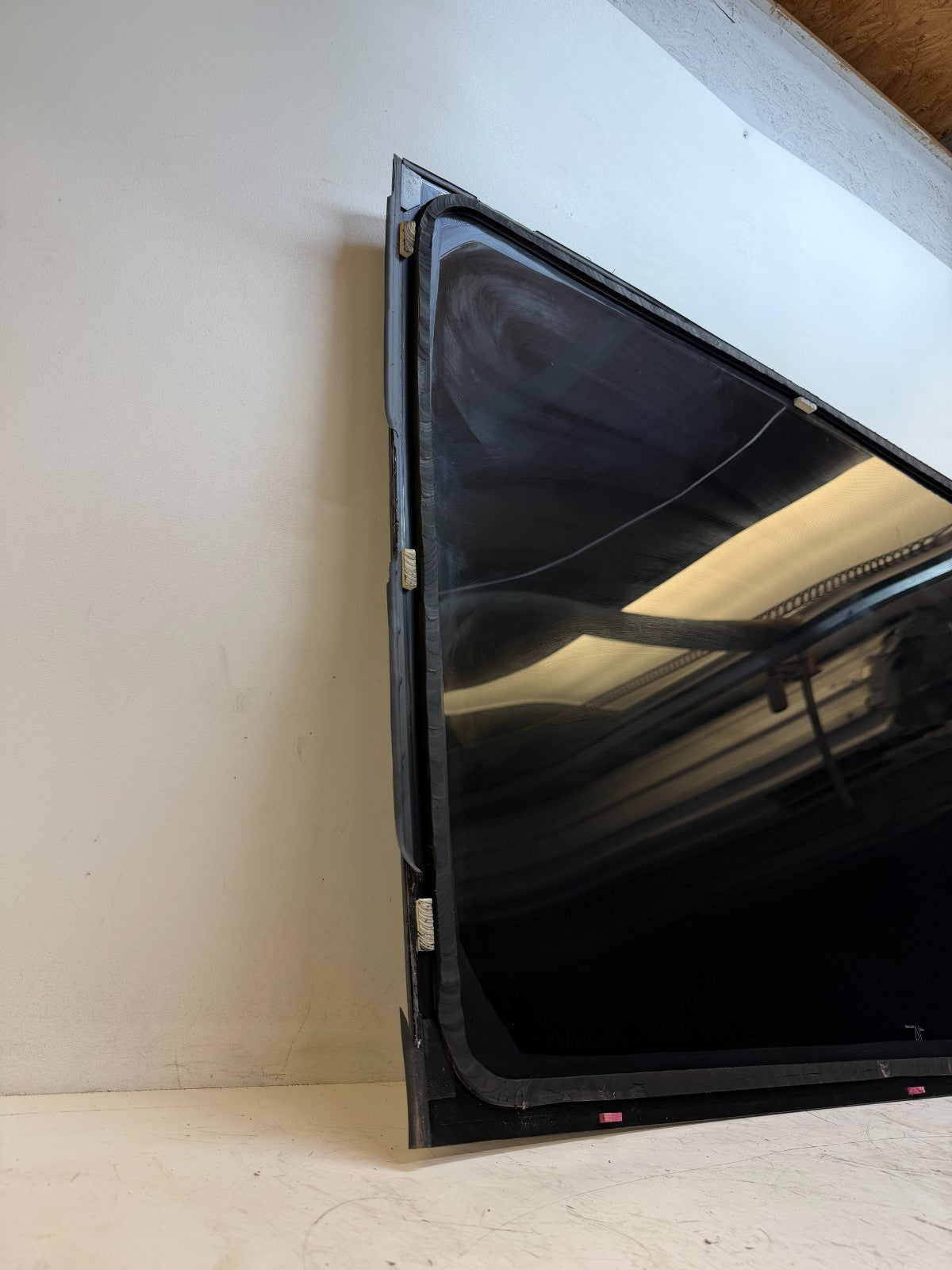 2017-19 Model 3 Middle Panoramic Sunroof Fixed Roof Glass Moonroof 1487150-00-A