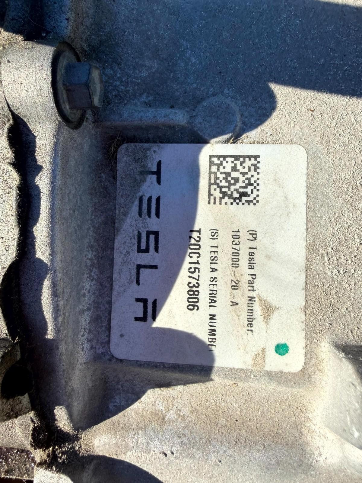 ♦️2016-2020 TESLA MODEL S X REAR DRIVE UNIT MOTOR ASSEMBLY OEM, 1037000-20-A