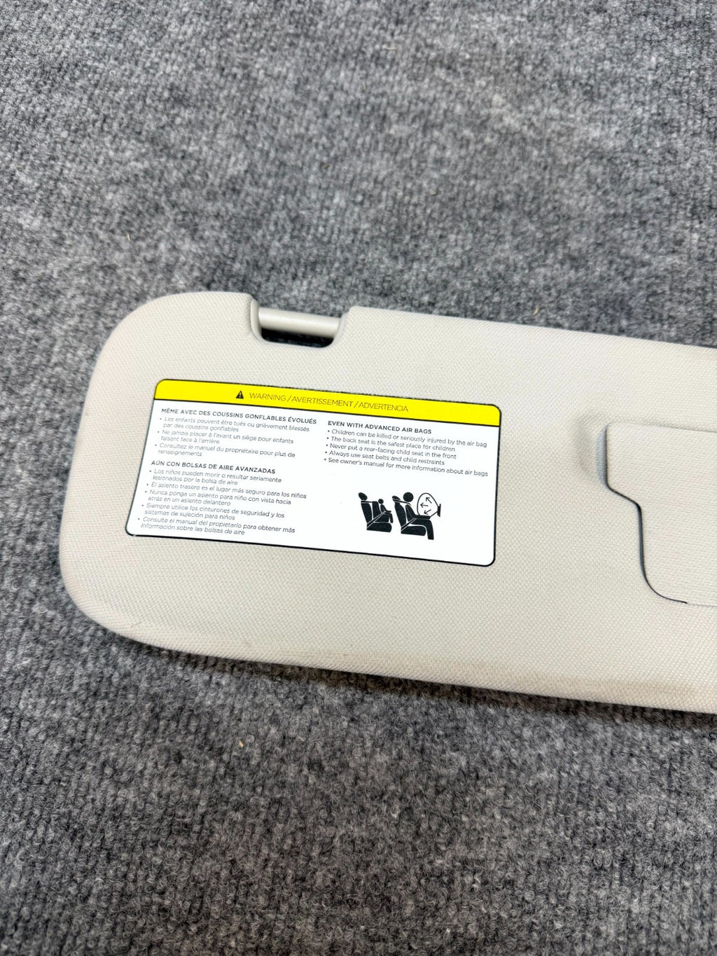 2020 - 2024 TESLA MODEL Y FRONT RIGHT SIDE SUNVISOR SUN VISOR OEM, 1490406-01-B
