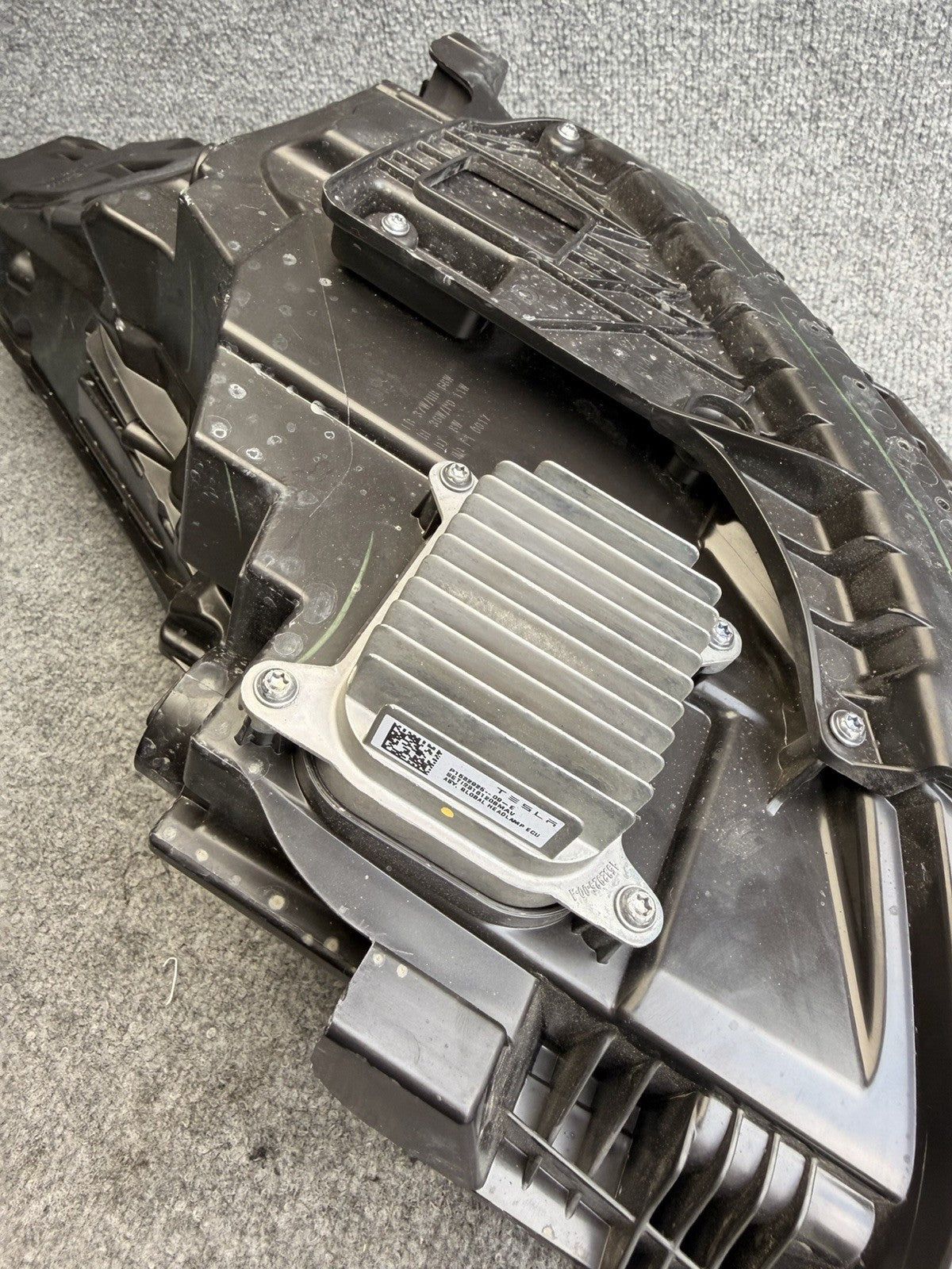 2021 - 2023 TESLA MODEL 3 FRONT RIGHT HEADLIGHT LED LIGHT LAMP OEM 1514953-00-D