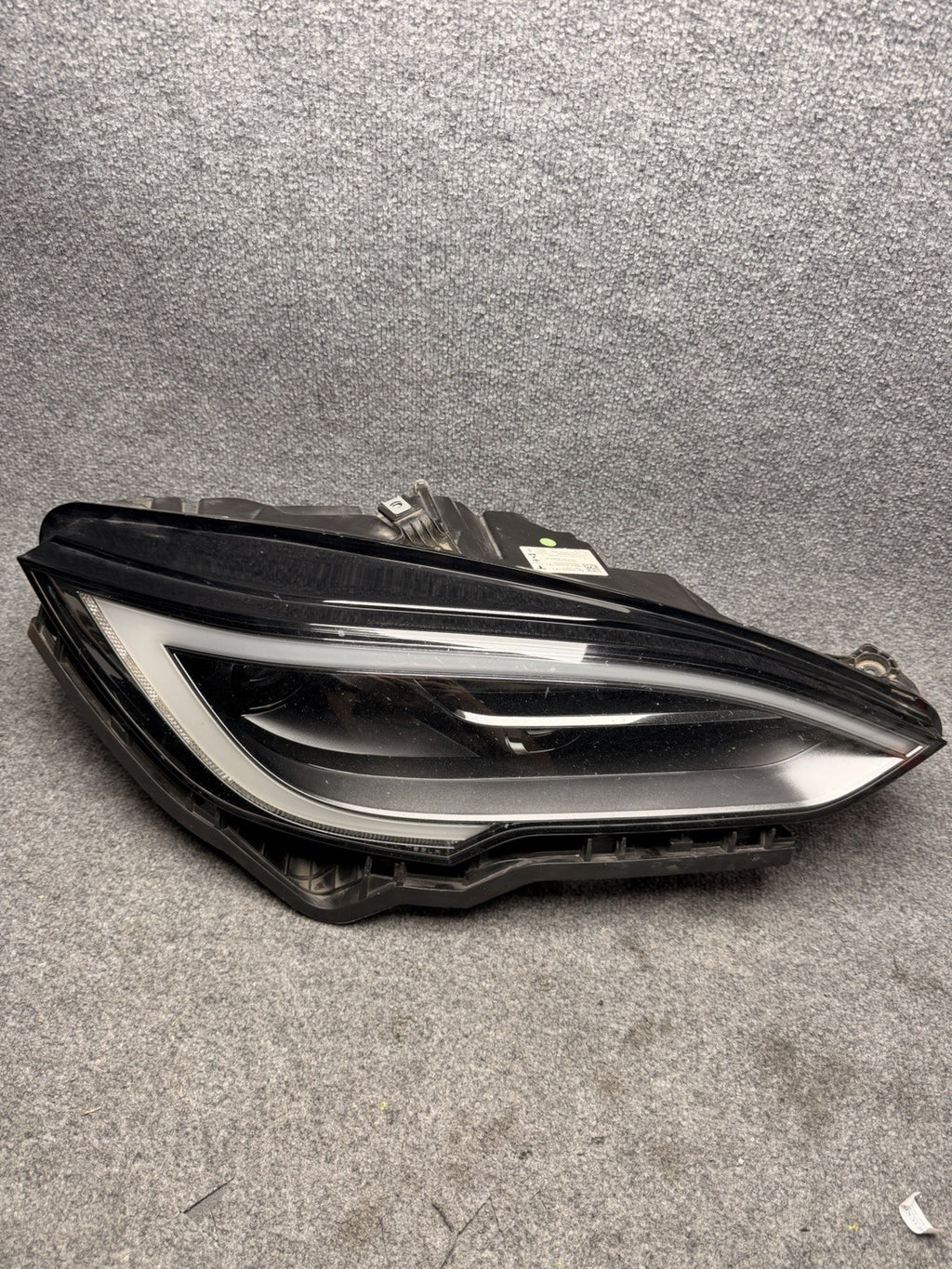 2022-2025 TESLA MODEL S RIGHT HEADLIGHT BLACK Projector LED 1563714-00-F OEM
