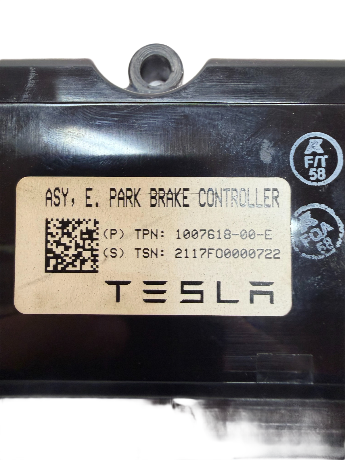 2012-2020 Tesla Model S Electronic Parking Brake Module 1007618-00-E