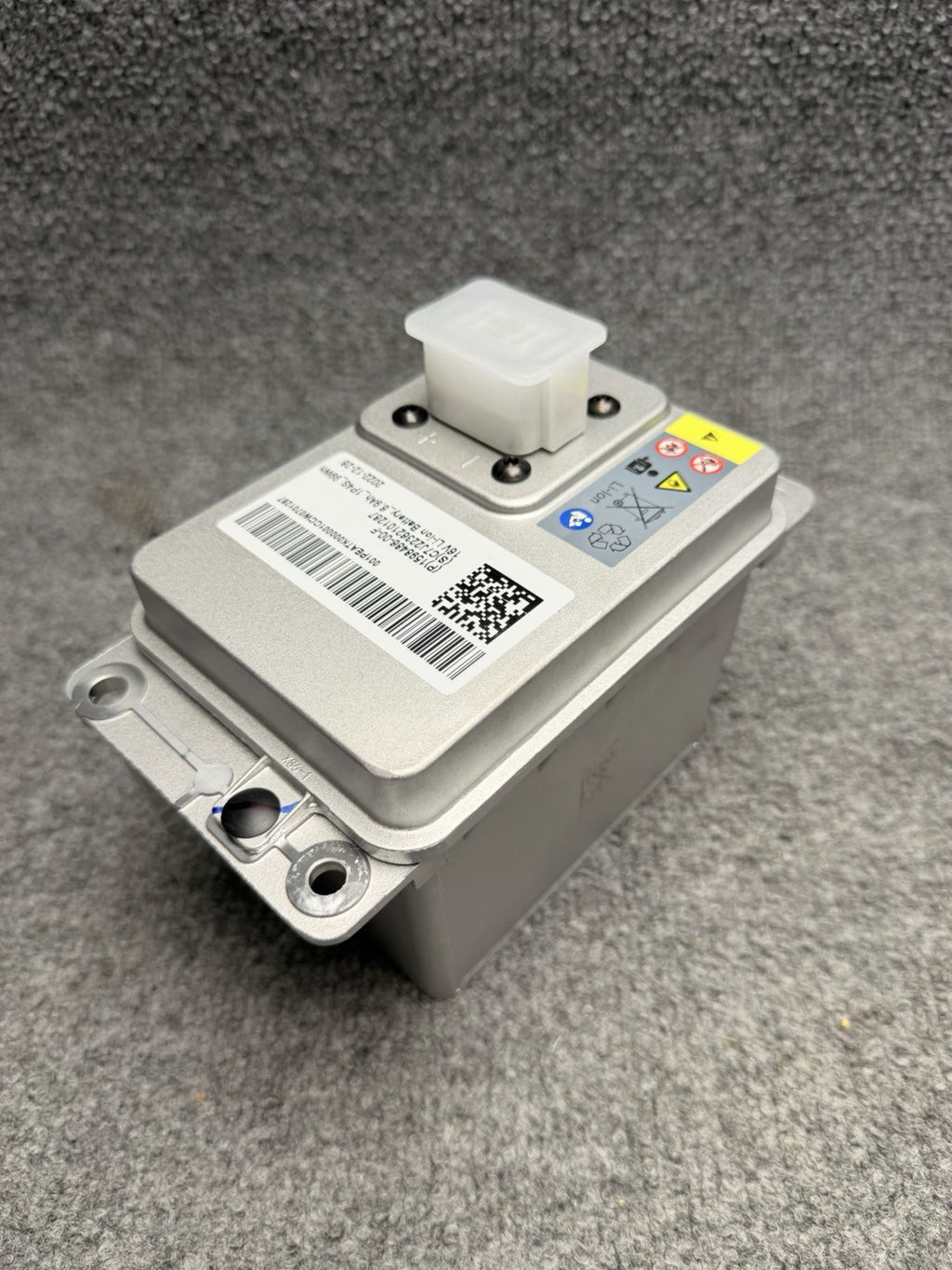NEW OEM Tesla Model 3/Y/S/X 16V Li-Ion Battery 1598486-00-F