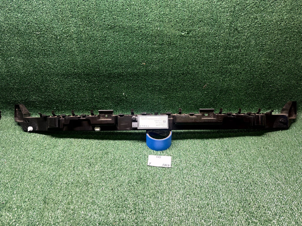 ♦️20–23 TESLA MODEL Y REAR BUMPER SUPPORT BRACKET W/ ANTENNA OEM, 1508179-00-C