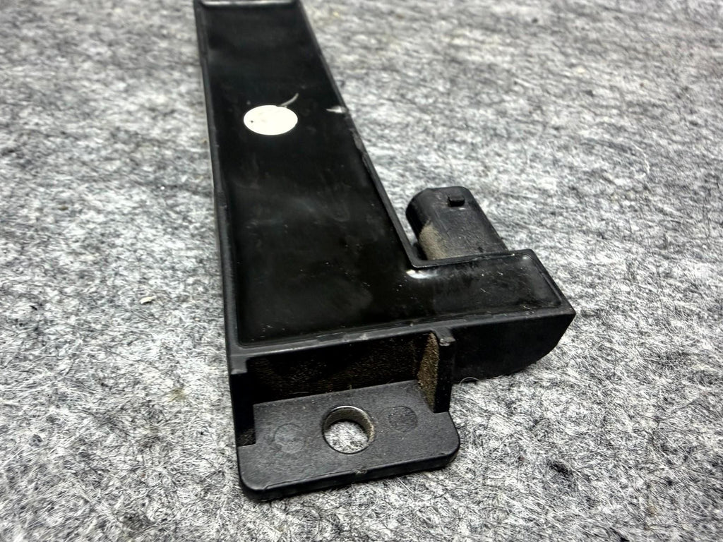 ♦️2016-2020 TESLA MODEL X KEYLESS ENTRY ANTENA CONTROL MODULE OEM, 1043130-00-B