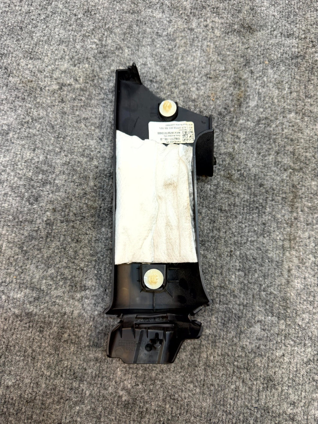 17–23 TESLA MODEL Y3 REAR RIGHT SIDE UPPER C PILLAR COVER TRIM OEM, 1086277-00-G