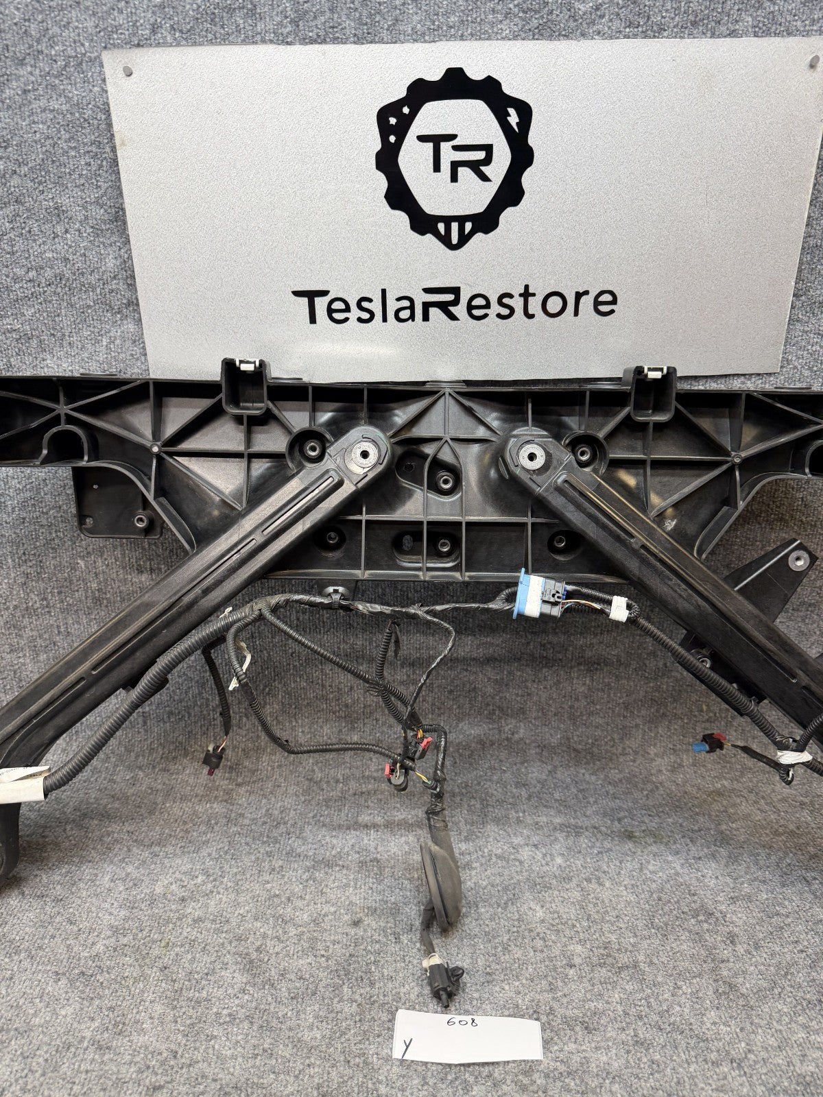 2020-2024 TESLA MODEL Y FRONT END RADIATOR SUPPORT CORE BRACKET OEM,1516277-99-G