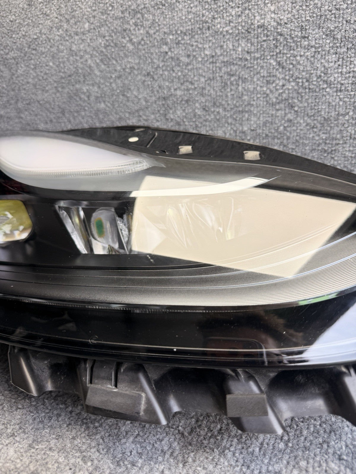 20-24 Tesla Model 3-Y Front Right Headlight Projector Headlamp RH 1514953-00-E