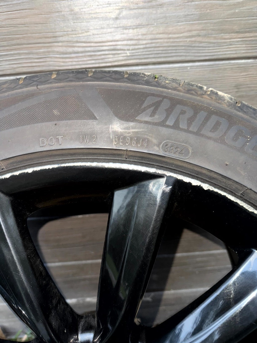 2017 - 2023 TESLA MODEL 3 Y FULL WHEEL WITH RIM SET W/ EMBLEM