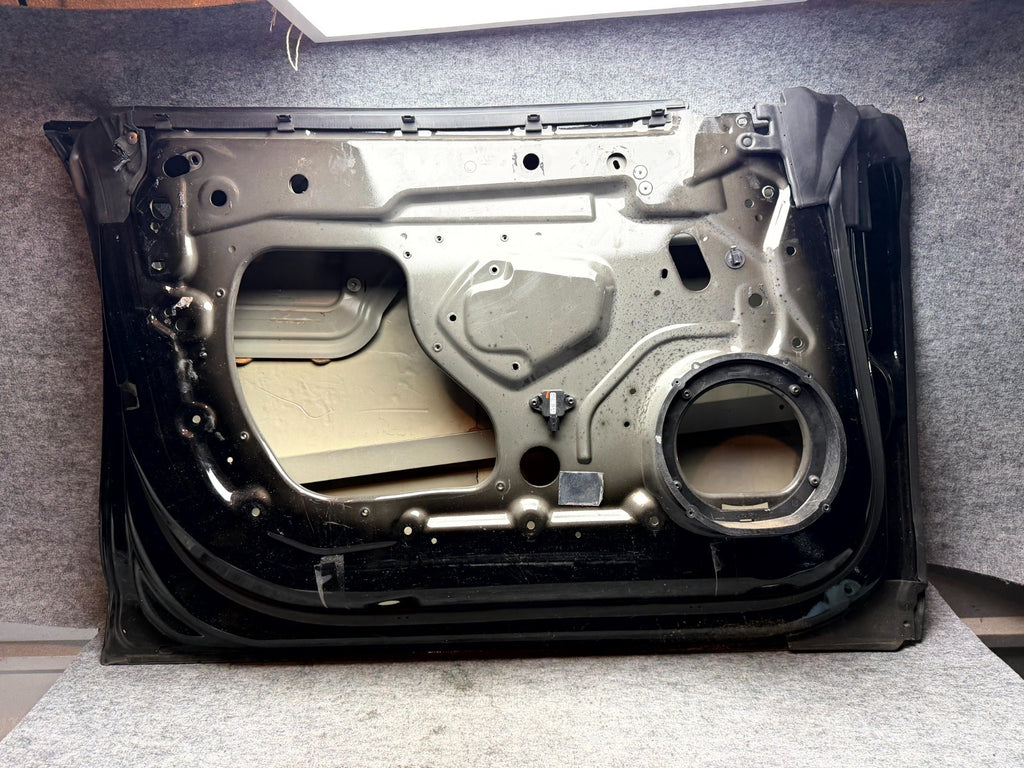 ♦️2012 - 2020 TESLA MODEL S FRONT LEFT SIDE DOOR SHELL PANEL OEM, 6006662-E0-H