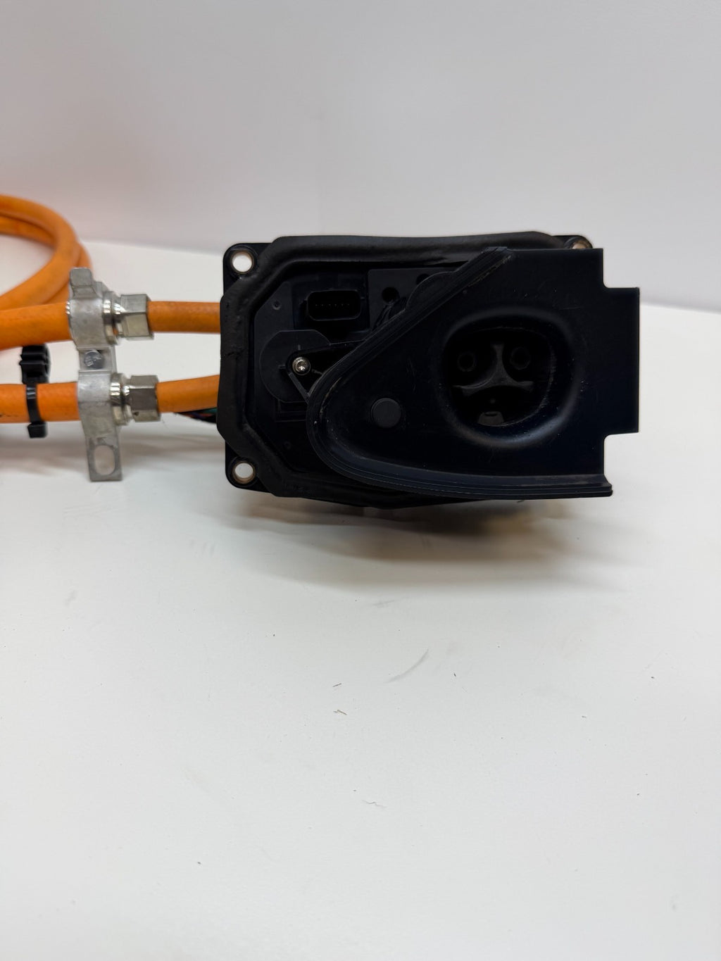 12-15 Tesla Model S GEN2 Rear HV Junction Box to GEN1 Charge Port W/  Connector