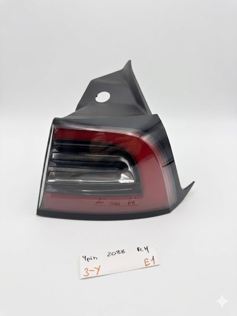 2017-2023 TESLA MODEL 3 Y REAR RIGHT SIDE TAIL LIGHT LAMP 1502087-00-D
