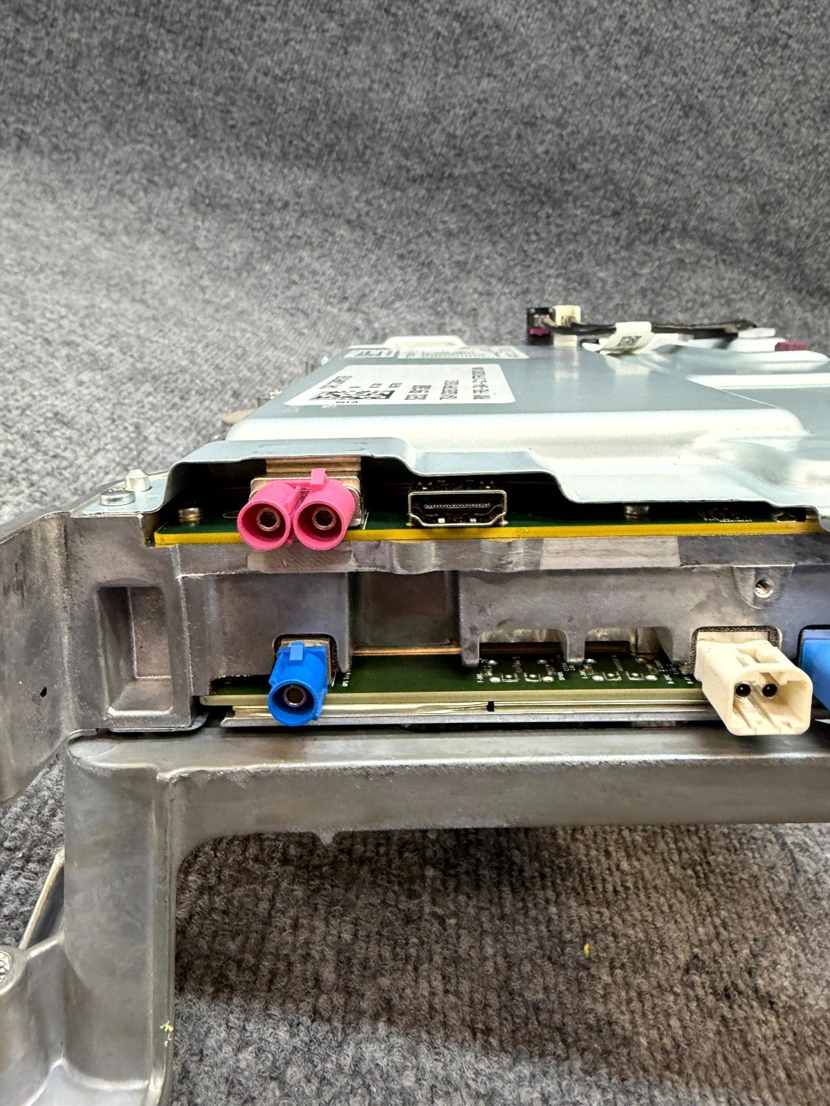 2020-2024 TESLA MODEL Y MCU 4.0 CAR COMPUTER MEDIA CONTROL MODULE OEM, 178741990