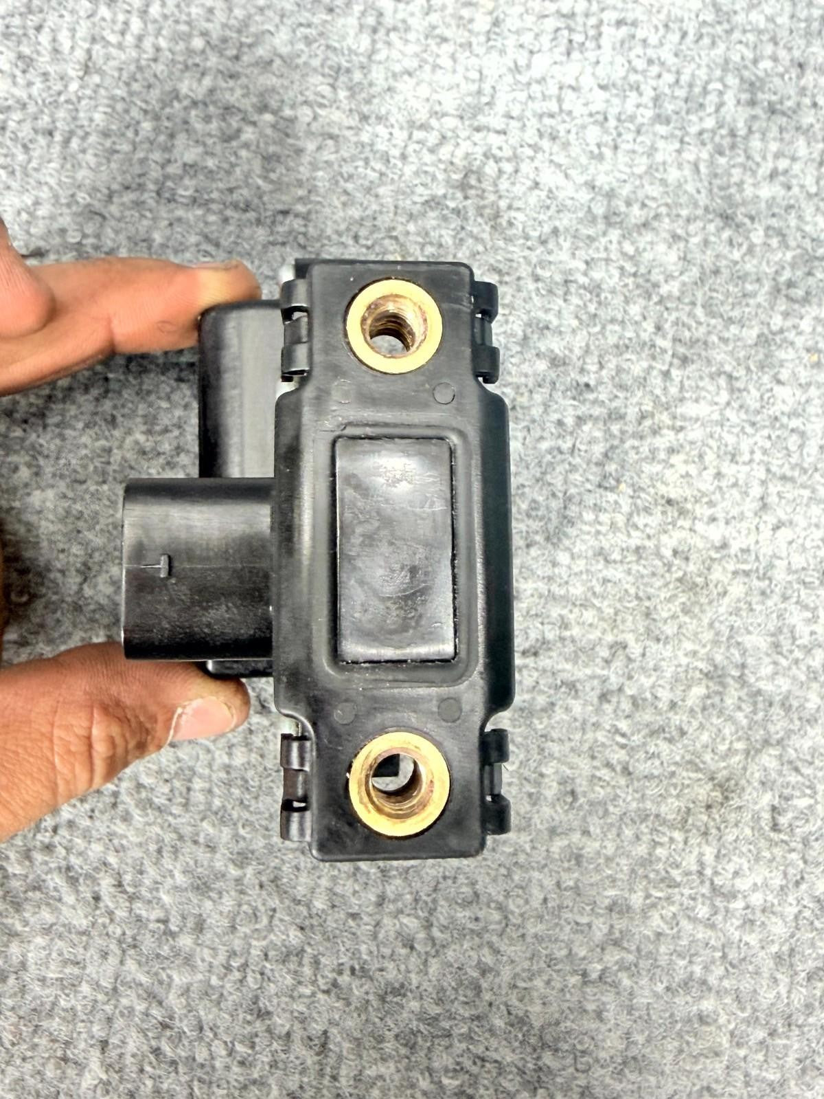 16-23 Tesla Model X Front Right Passenger Side Door Pop Actuator OEM, 104535400B