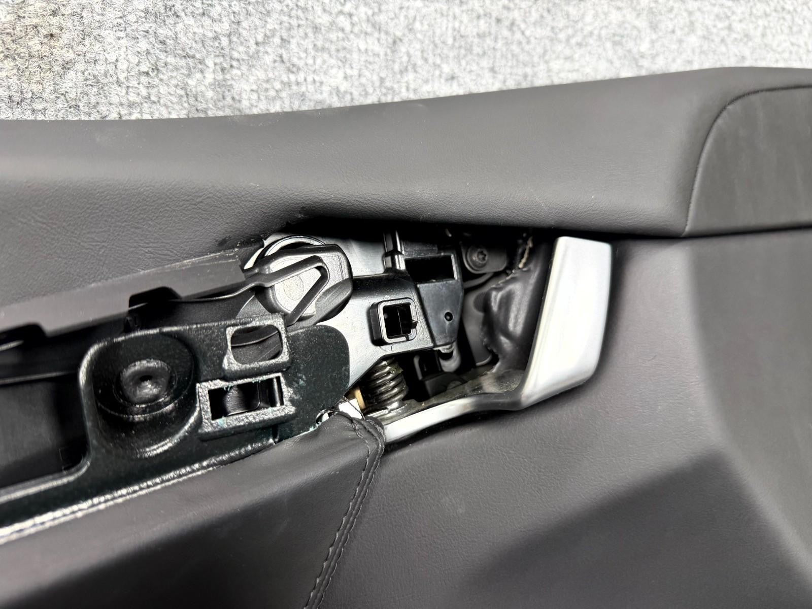2016-2020 Tesla Model X Front Left Side Interior Door Panel OEM, 1055327-21-M