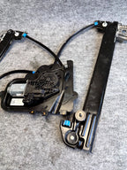 ♦️17-23 TESLA MODEL 3 FRONT RIGHT DOOR WINDOW REGULATOR W/ MOTOR OEM, 109662100L