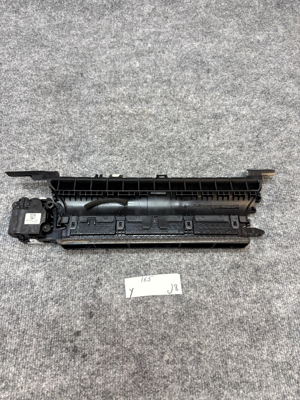 2020-2024 TESLA MODEL Y DASH LEFT SIDE AIR VENT GRILLE COVER PANEL OEM,108332000