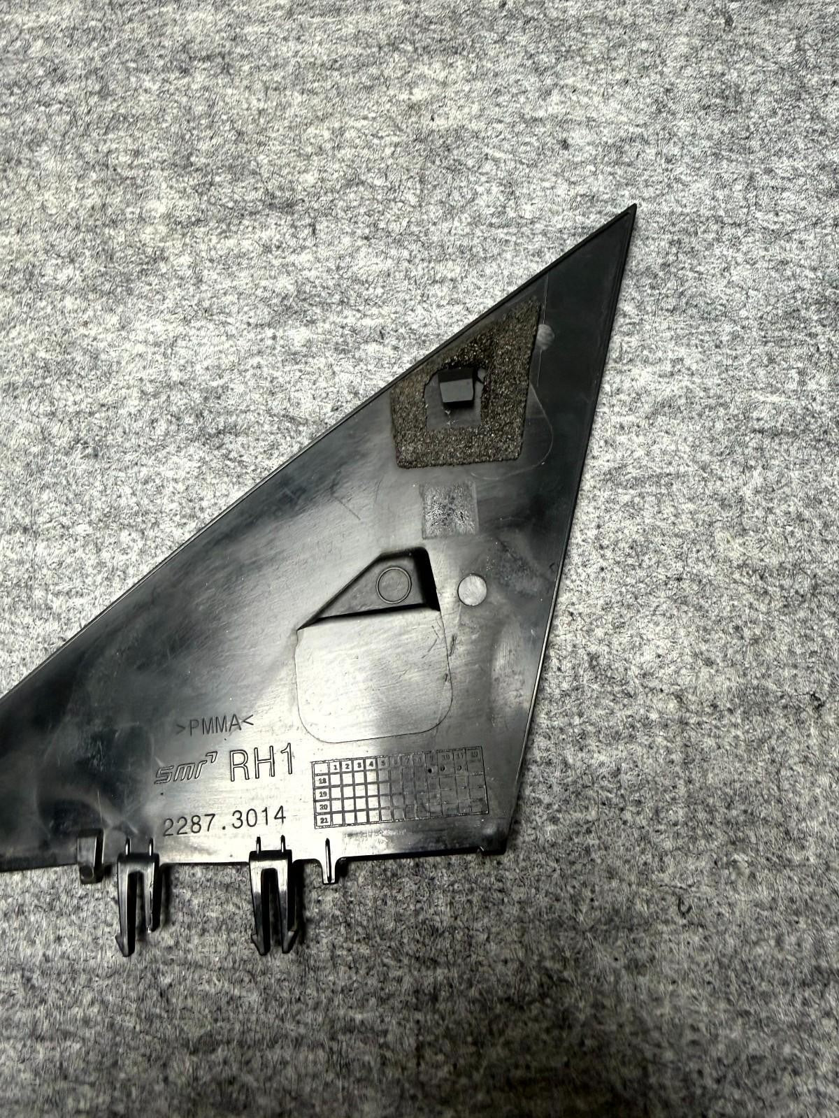 ♦️17-23 Tesla Model 3 Front Right Door Wing Mirror Triangle Cover OEM, 2287.3014