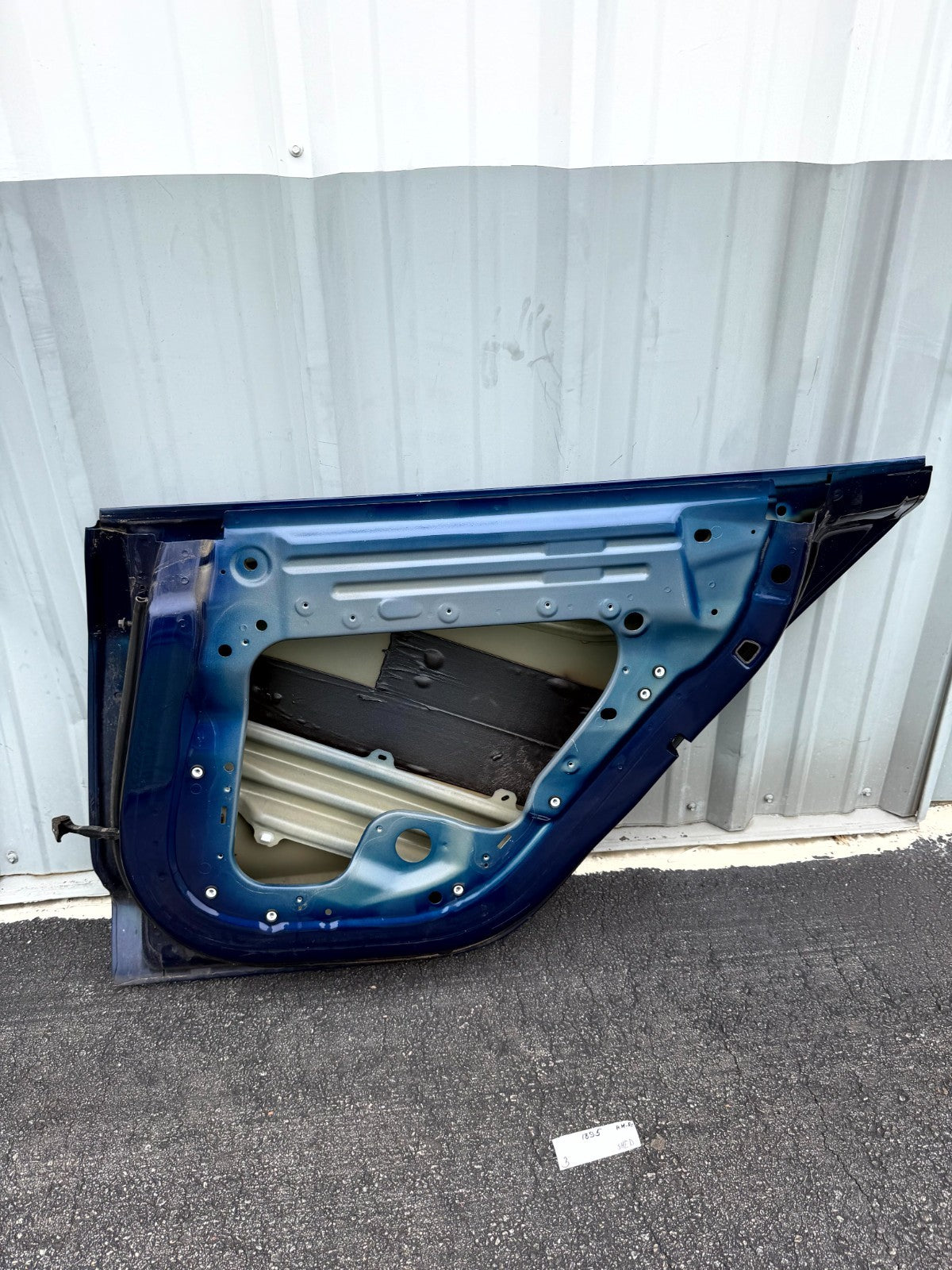 2017-2023 TESLA MODEL 3 REAR RIGHT PASSENGER SIDE DOOR SHELL OEM, 1081440-E0-C