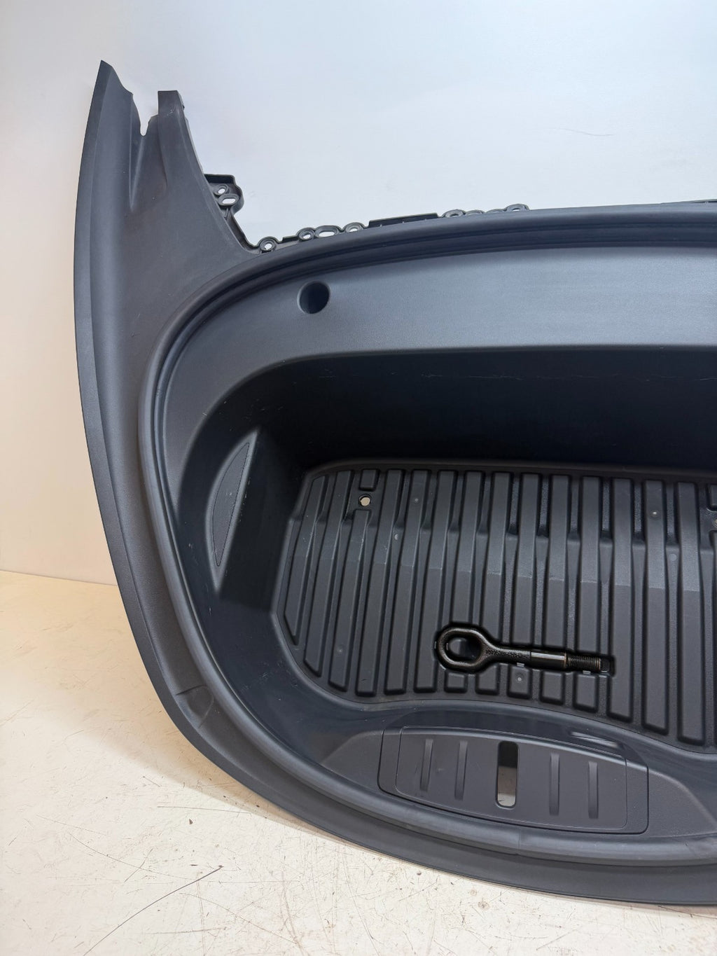 2017-2023 TESLA MODEL 3 FRONT TRUNK FLOOR STORAGE TRAY COMPARTMENT 1526738-00-B