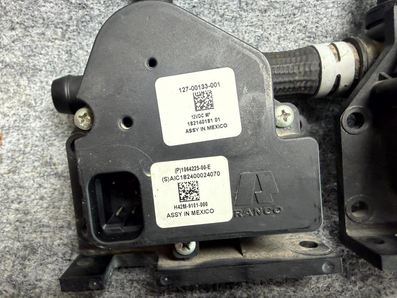 ♦️2016-2020 TESLA MODEL X 3-WAY & 4-WAY COOLANT VALVE MOTOR OEM, 1064225-00-E