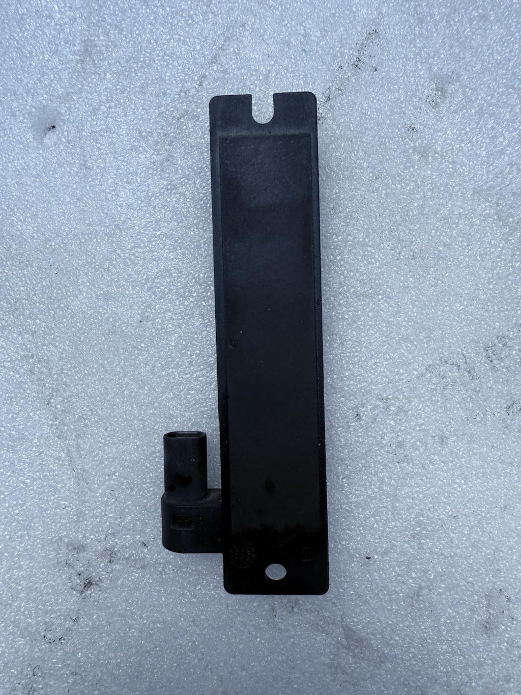 ♦️2016 - 2020 TESLA MODEL X RIGHT KEYLESS ENTRY ANTENNA MODULE OEM, 1043130-00-B