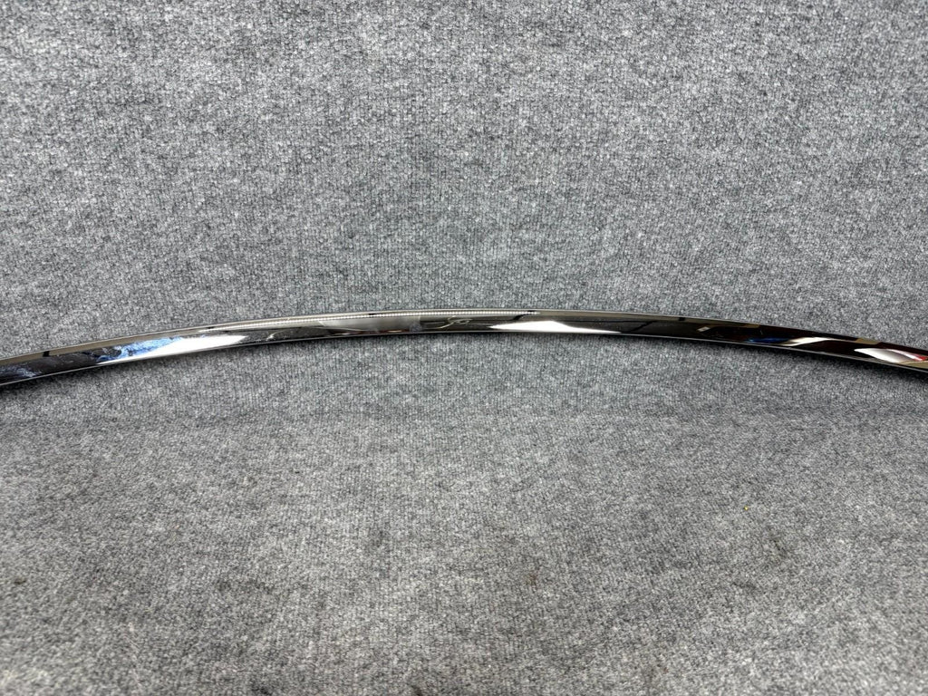 2016-2020 Tesla Model X Front Right Upper Door Window Molding OEM, 1128872-00-G