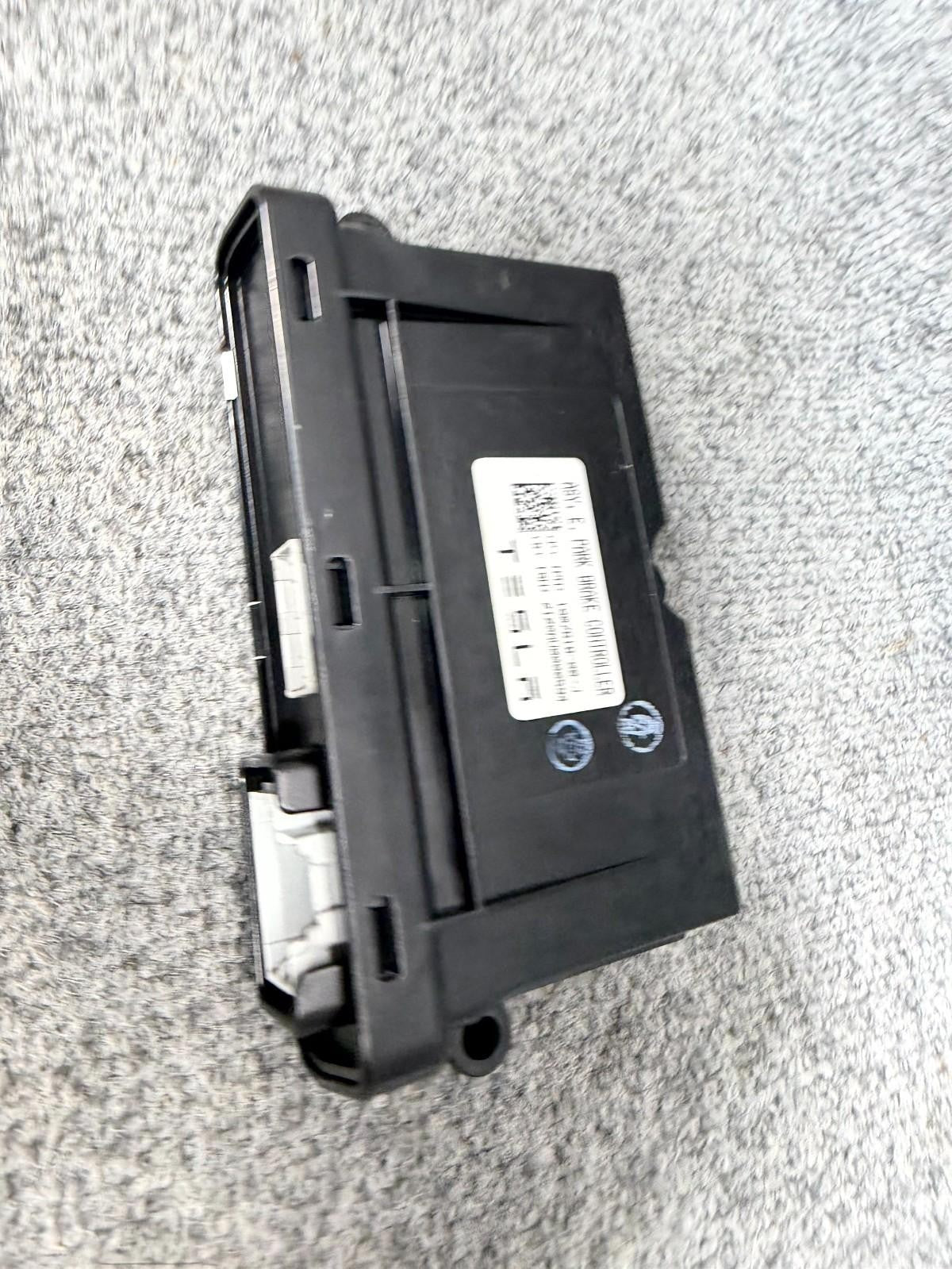 12-20 Tesla Model X S Parking Brake Computer Control Module OEM, 1007618-00-J