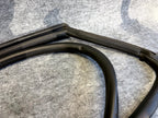 ♦️12-20 TESLA MODEL S REAR LEFT DOOR WINDOW WEATHERSTRIP SEAL OEM, 1038407-00-A