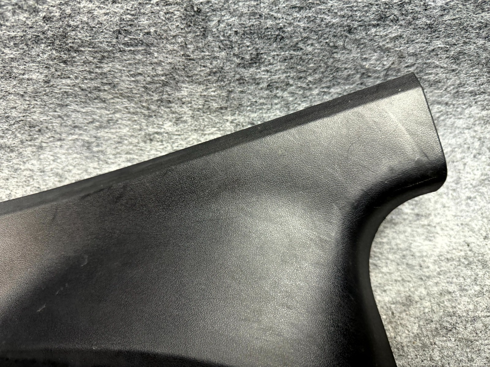 ♦️2017-2023 TESLA MODEL 3 REAR LEFT SIDE DOOR SILL SCUFF PLATE OEM, 1086309-00-F