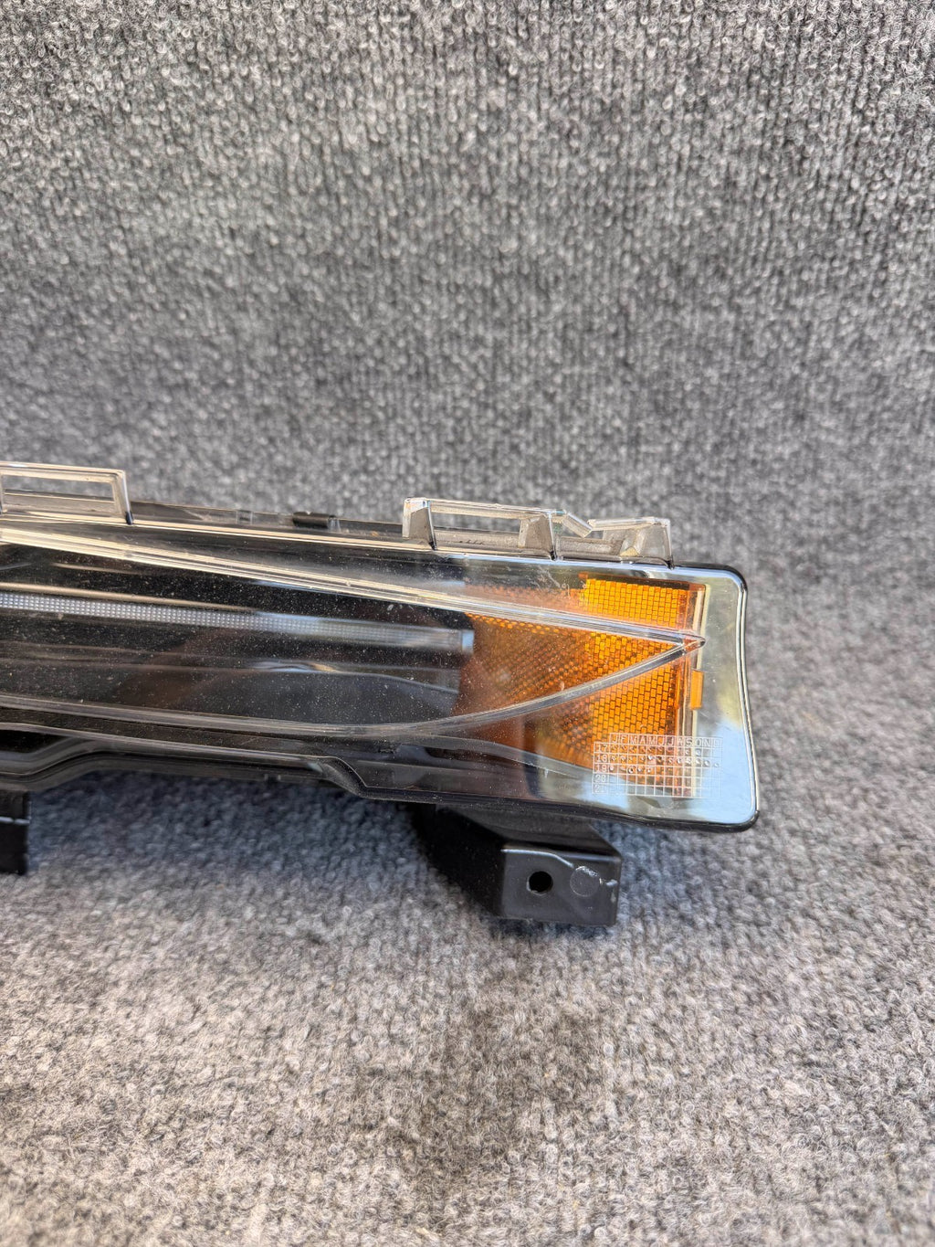 2017-2023 Tesla Model 3 Right Passenger Side LED Fog Light Lamp 1077392-00-E