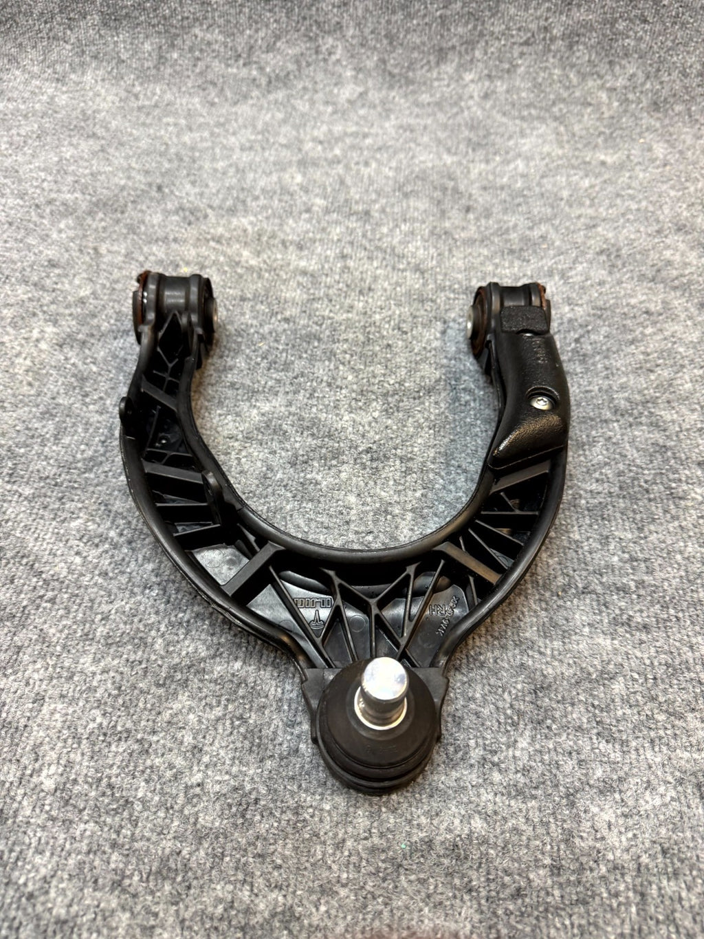 2020 - 2024 TESLA MODEL Y FRONT RIGHT UPPER CONTROL ARM OEM, 1044326-00-J