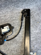 ♦️2017–2023 TESLA MODEL 3 FRONT RIGHT WINDOW REGULATOR & MOTOR OEM, 1096621-20-J