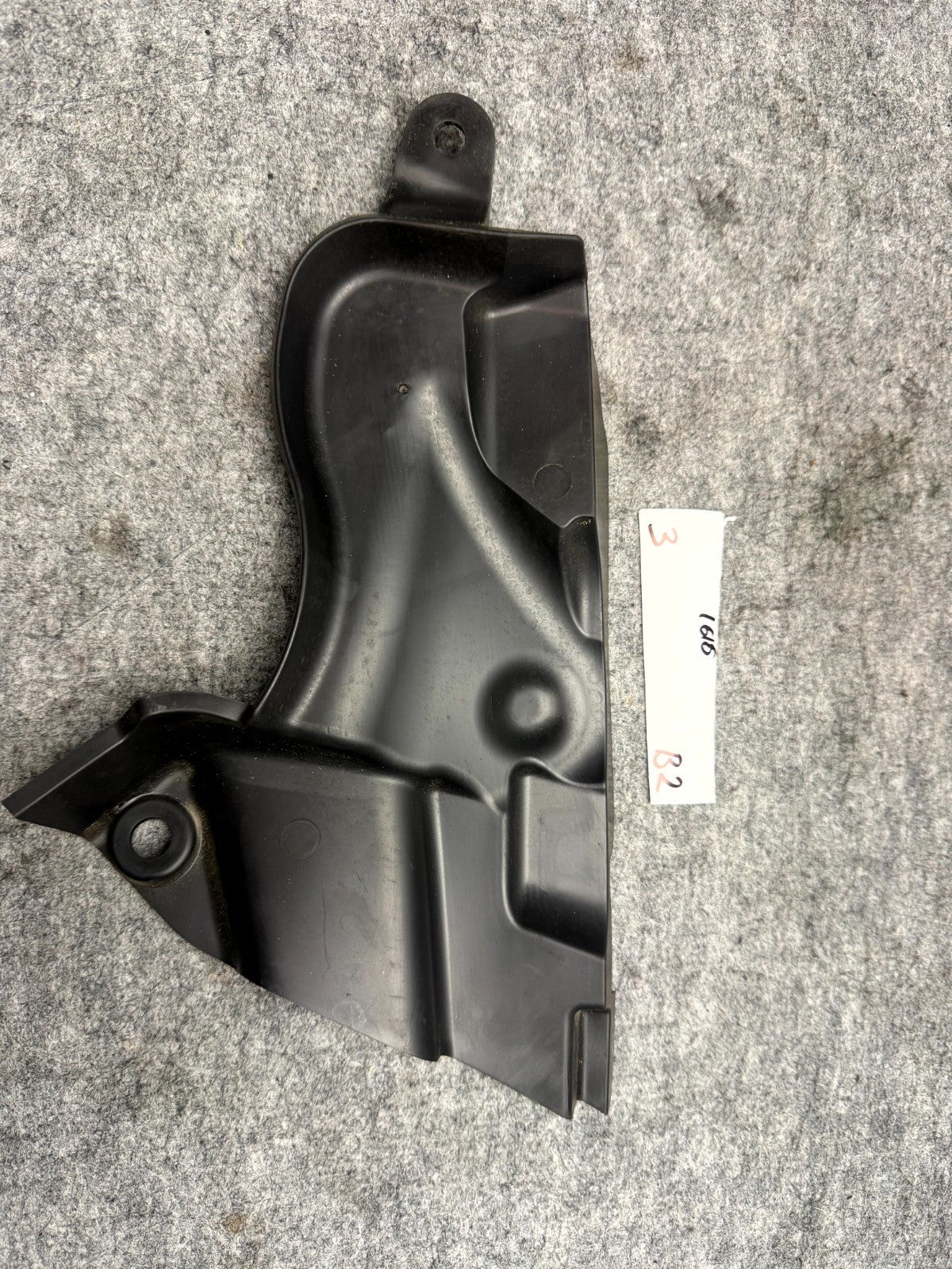 ♦️17 – 23 TESLA MODEL 3 FRONT LEFT SIDE STRUT SHOCK TOWER CAP OEM, 1081694-00-A